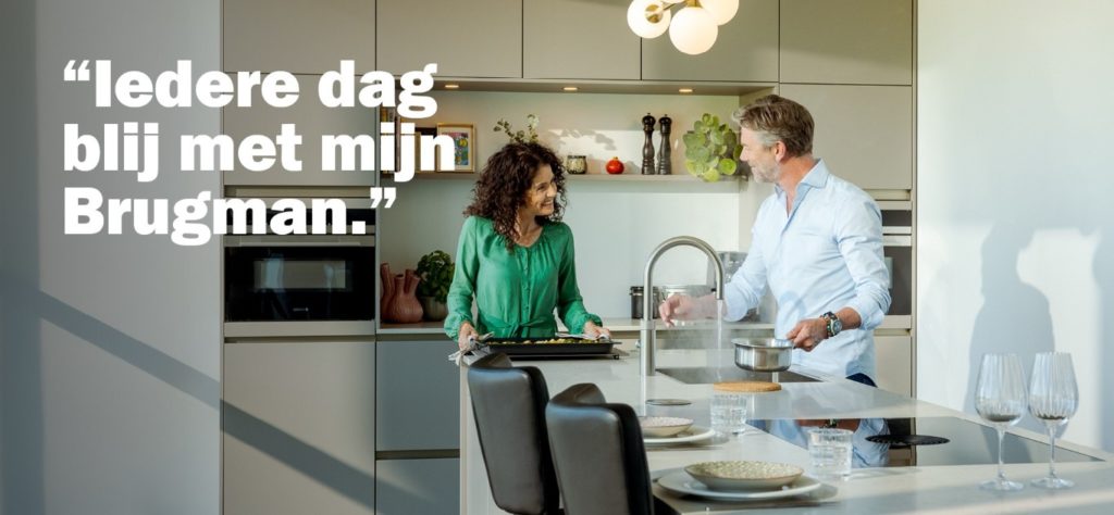 man en vrouw in keuken van bergman